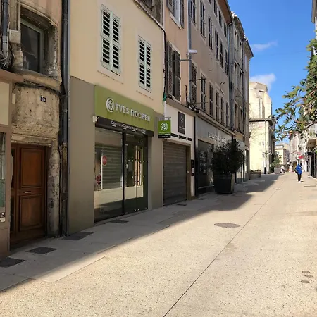Ღ Le Moana - Cocon Climatise Au Coeur De Montelimar 公寓 *